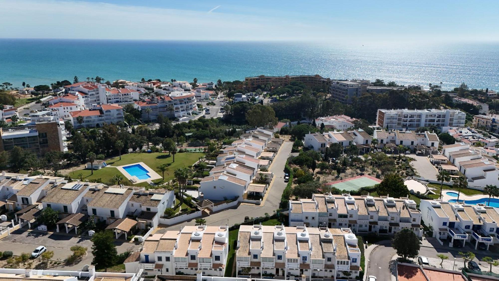 Jardim Da Oura 2 By Check-in Portugal Сasa de vacaciones Albufeira